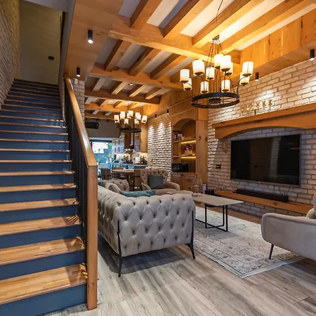 Hadrian S Gate Old Town Villa *