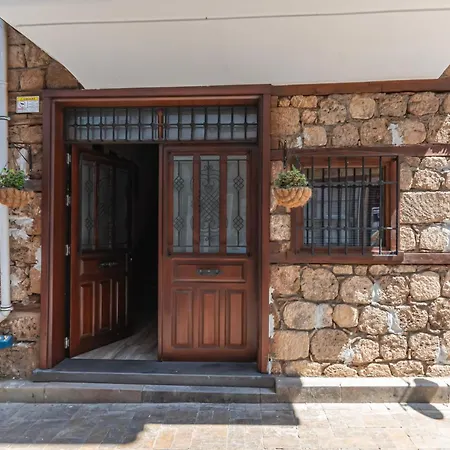 Hadrian S Gate Old Town * Antalya