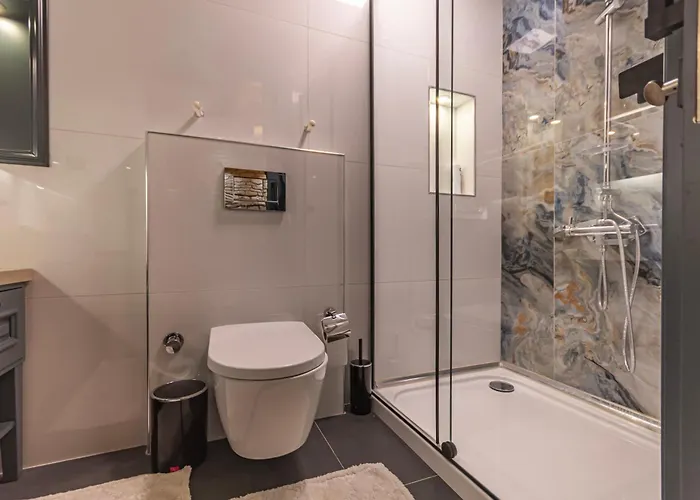 Hadrian S Gate Old Town فيلة أنطاليا